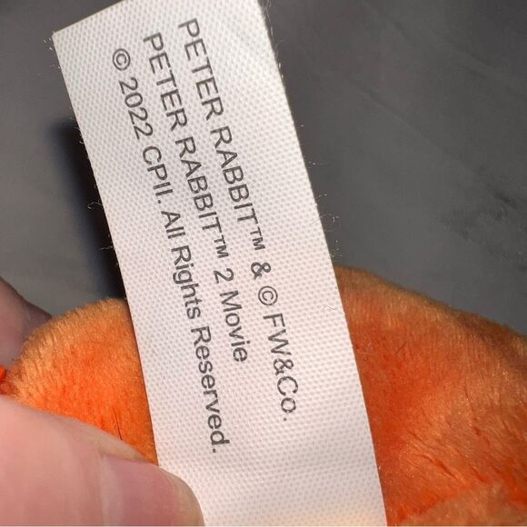 Peter Rabbit Zippered Carrot Dan Dee Plush Dan Dee Easter Toy 7.5 Inch 2022 - Picture 9 of 10